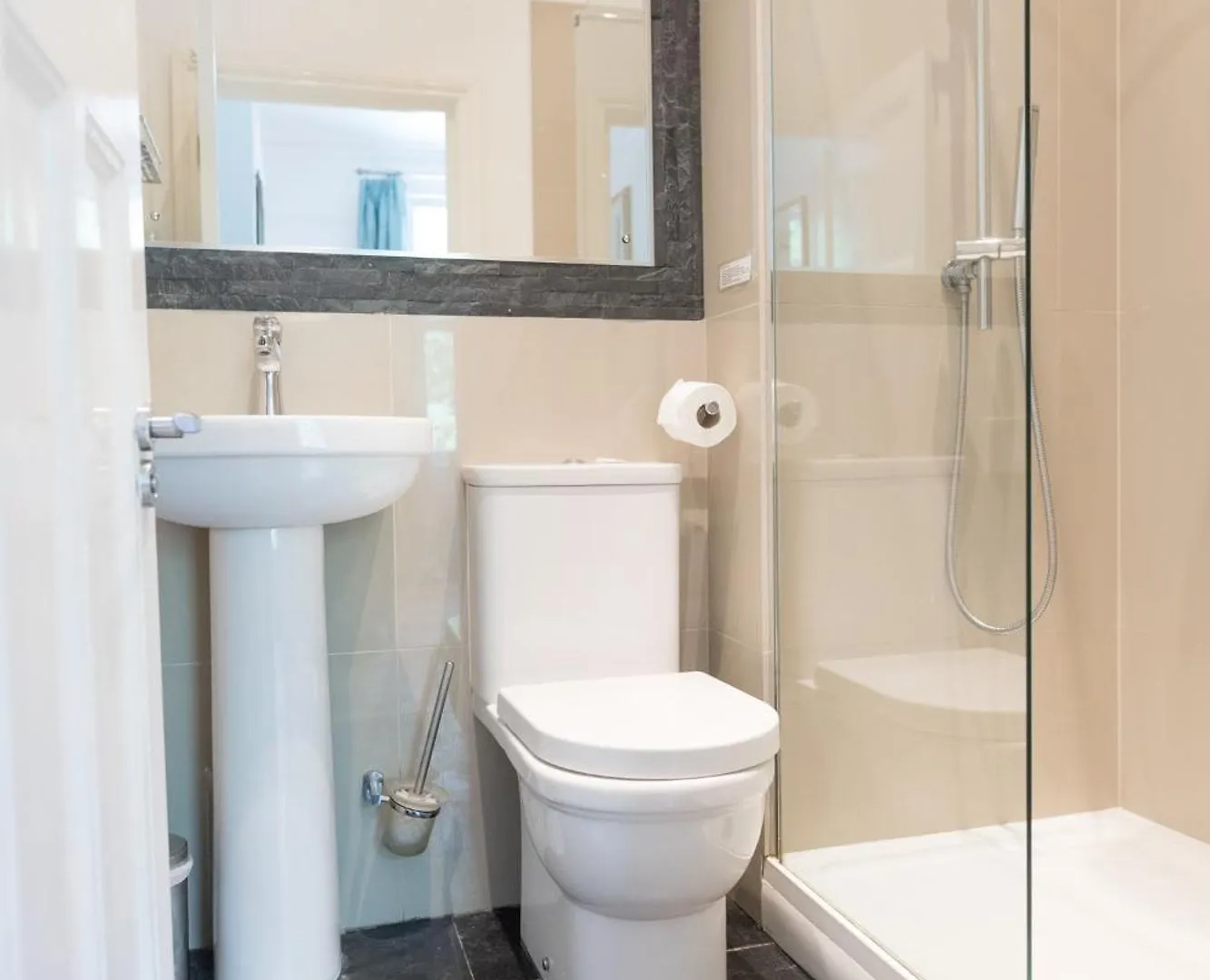 Ebs Hostel London Catford