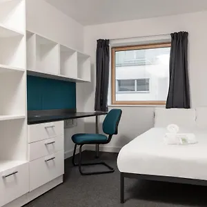  Aparthotel Wenlock Court