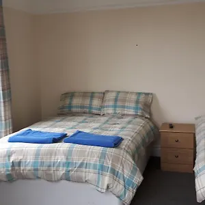 Fiveways 2*, Kingston upon Hull United Kingdom