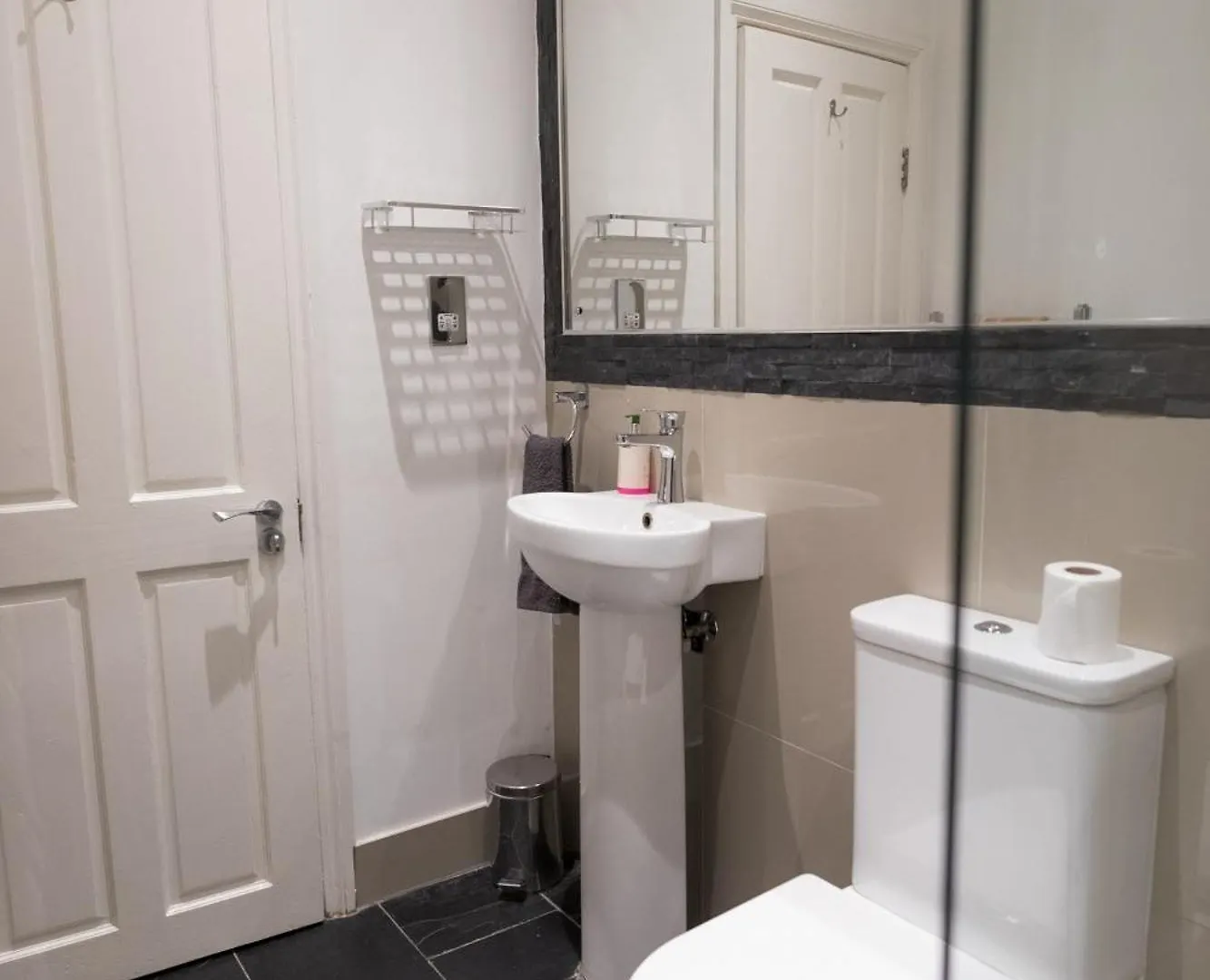 Ebs Hostel London Catford