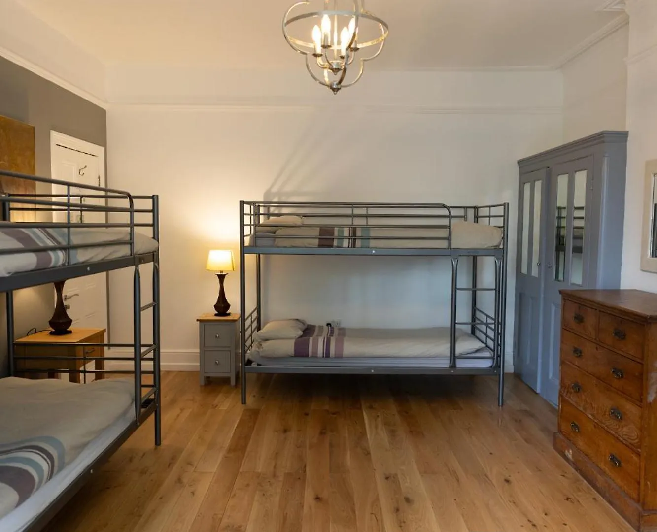 Ebs Hostel London Catford